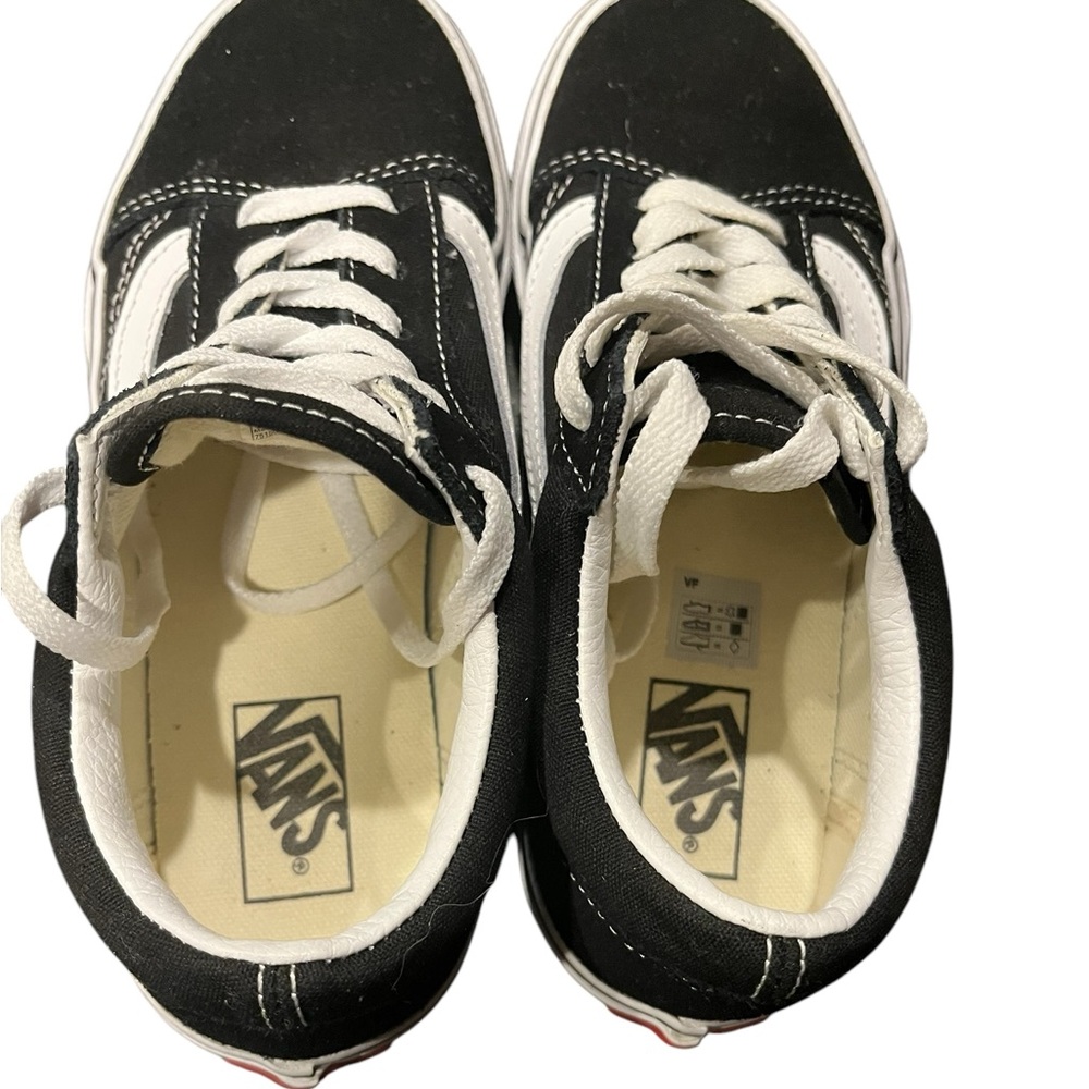 Kids/Youth Classic Old Skool Unisex Vans Black and White Size 2.5 - Picture 8 of 8